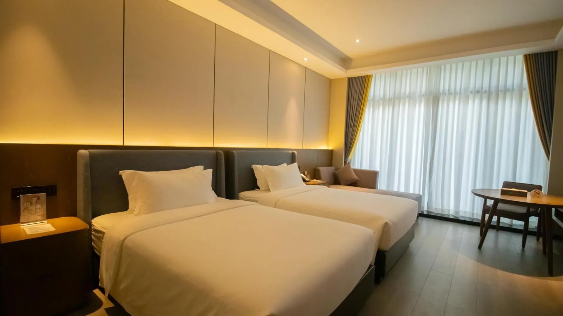 Donghu Resort Hotel Σίχανουκβιλ