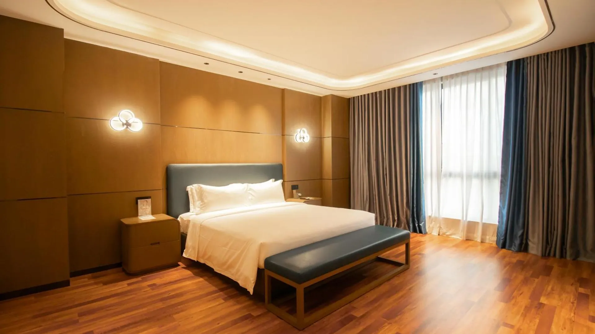 Donghu Resort Hotel Σίχανουκβιλ