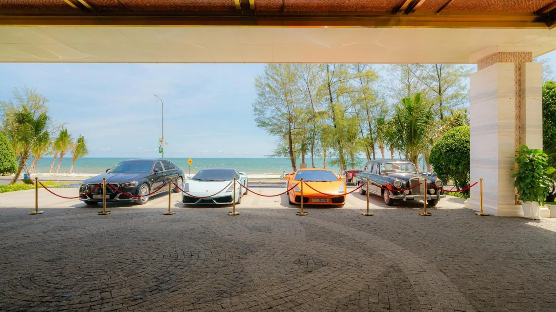 Donghu Resort Hotel Σίχανουκβιλ 4*,