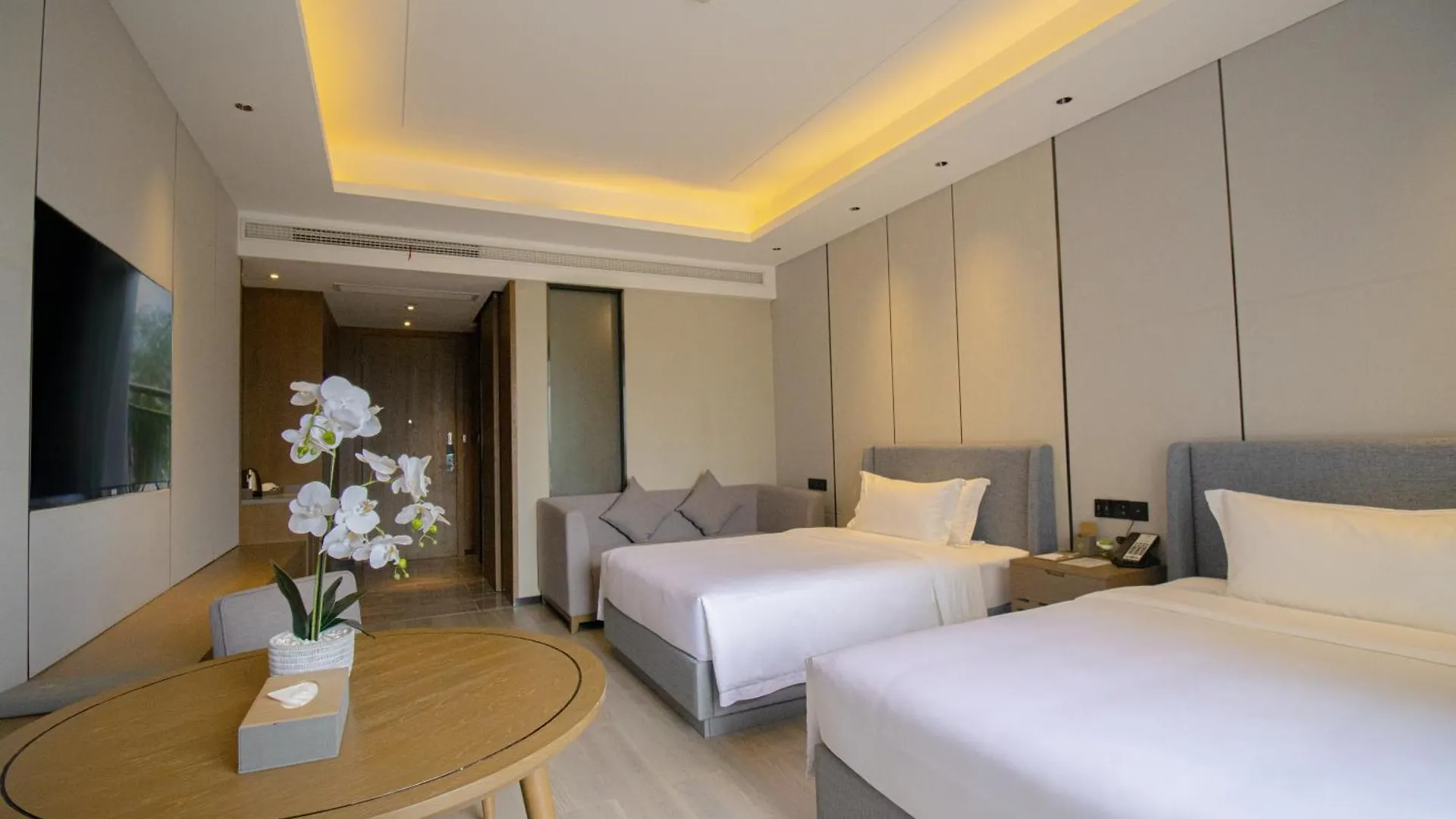 Donghu Resort Hotel Σίχανουκβιλ