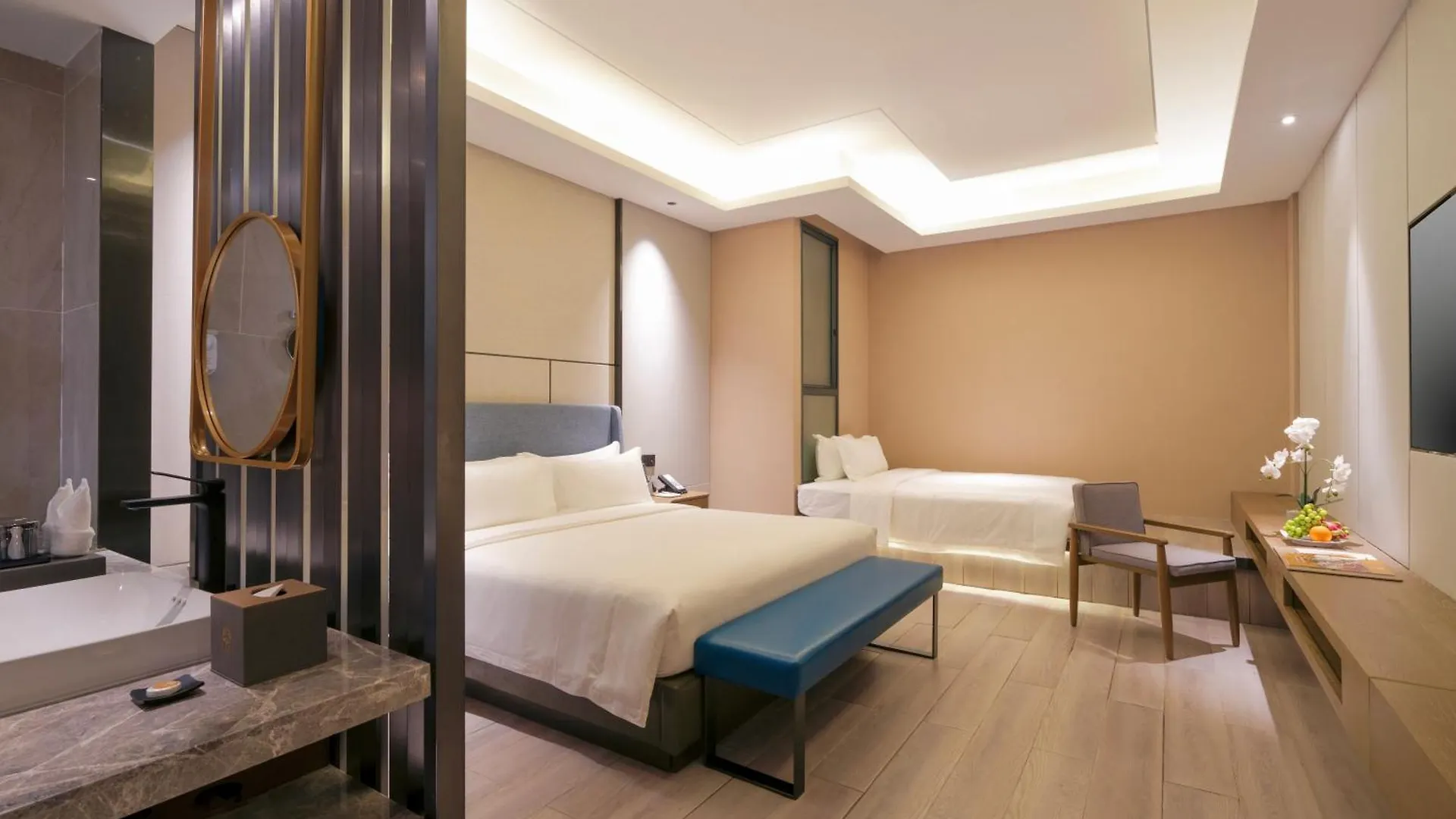 Donghu Resort Hotel Σίχανουκβιλ 4*,