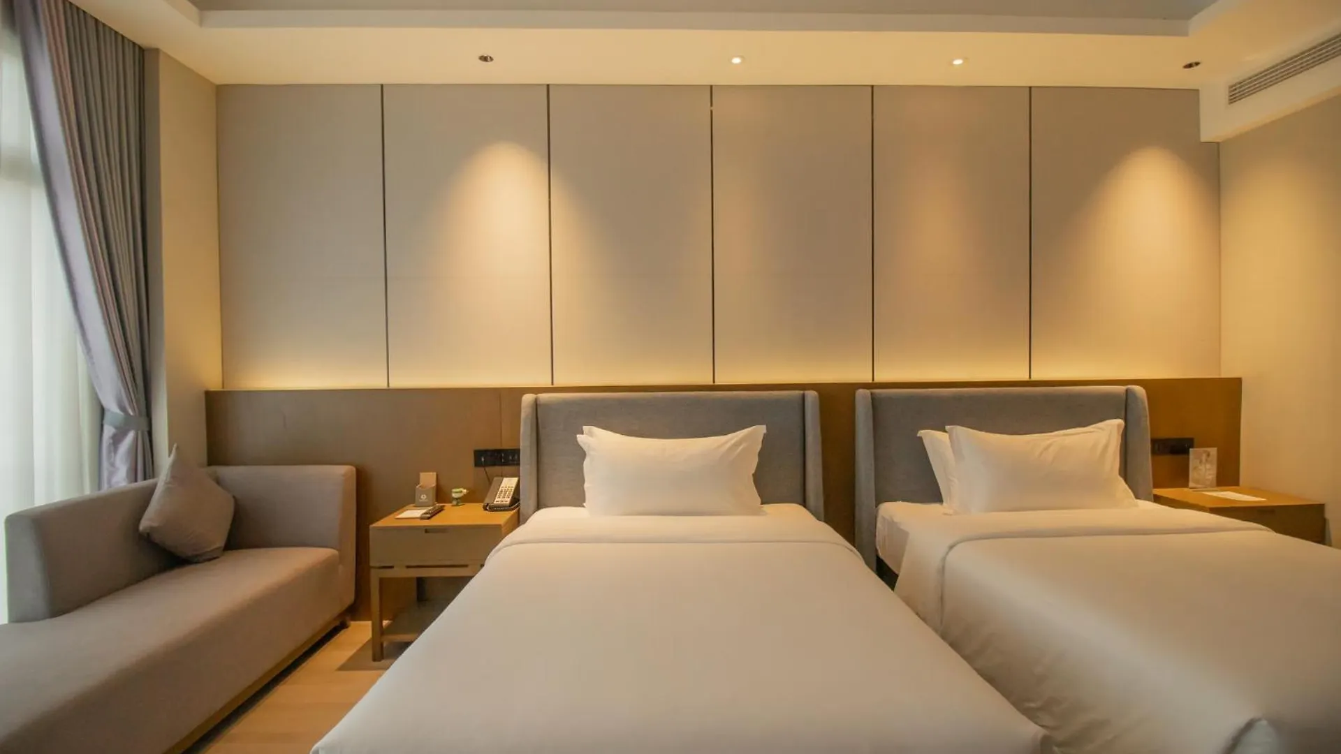 Donghu Resort Hotel シアヌークビル カンボジア