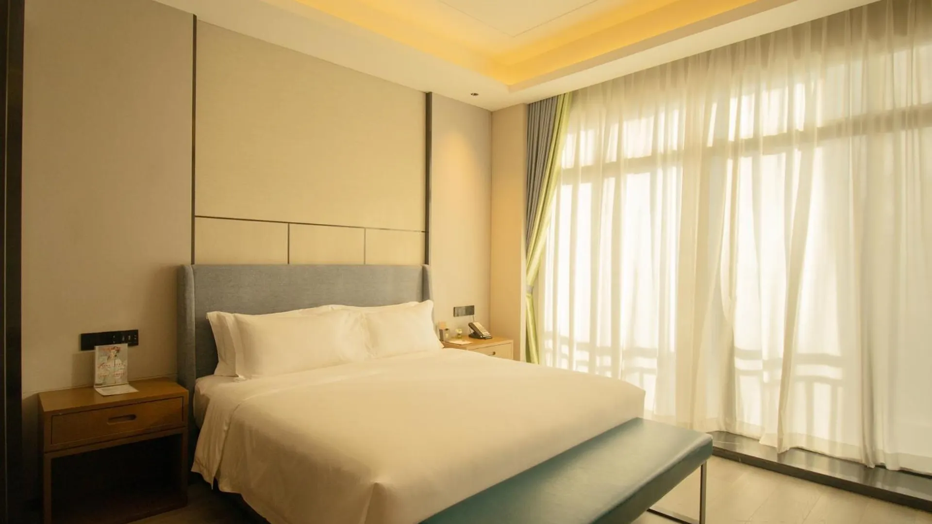 Donghu Resort Hotel シアヌークビル